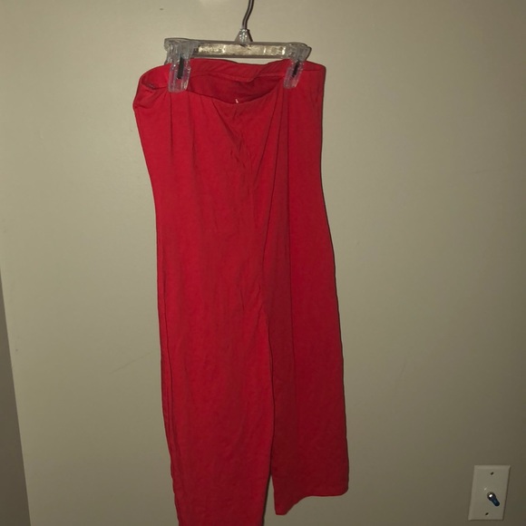 Red romper - Picture 2 of 3